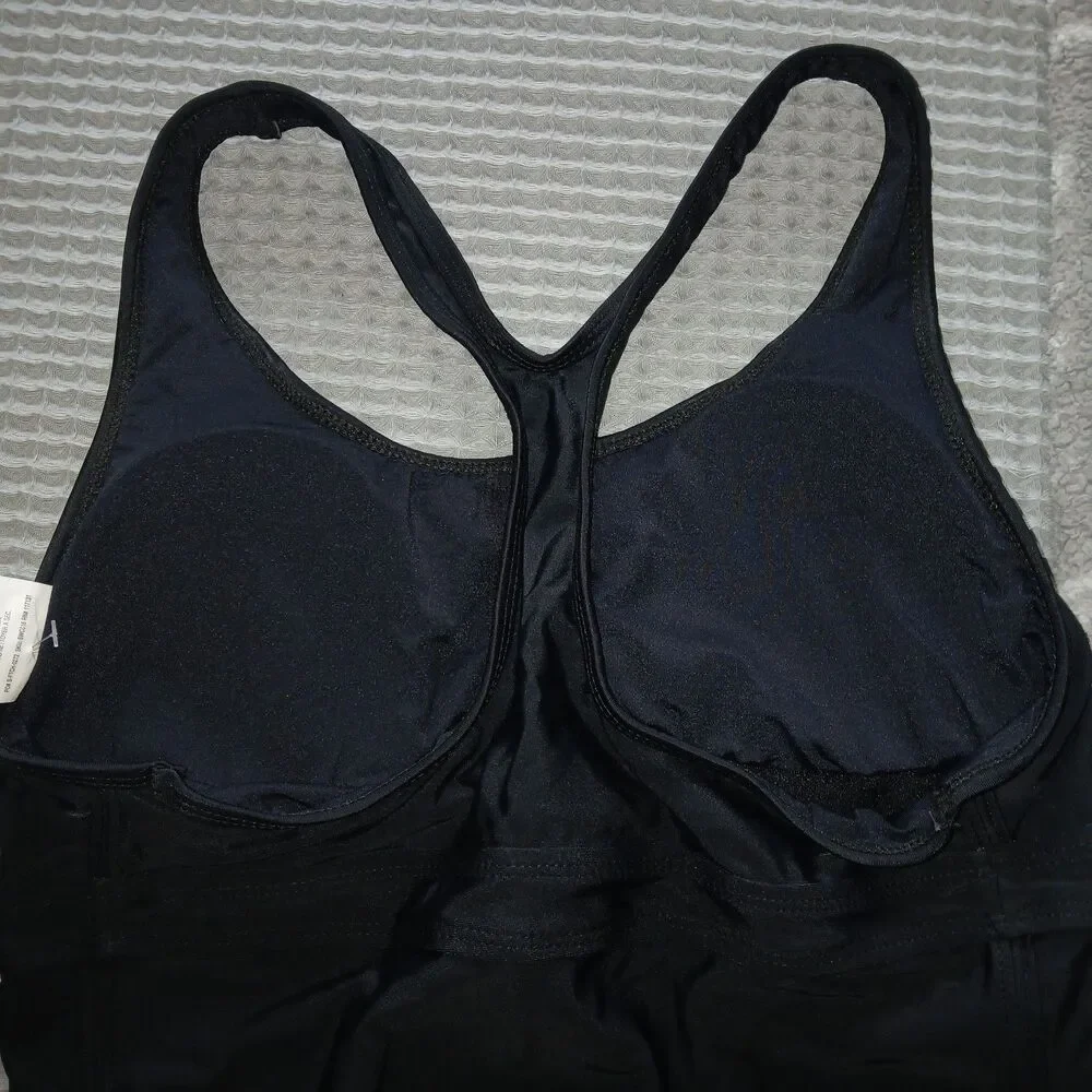 NWT SPORTI Womens M Active Razorback Black Swim Tankini Top ONLY Molded Cups